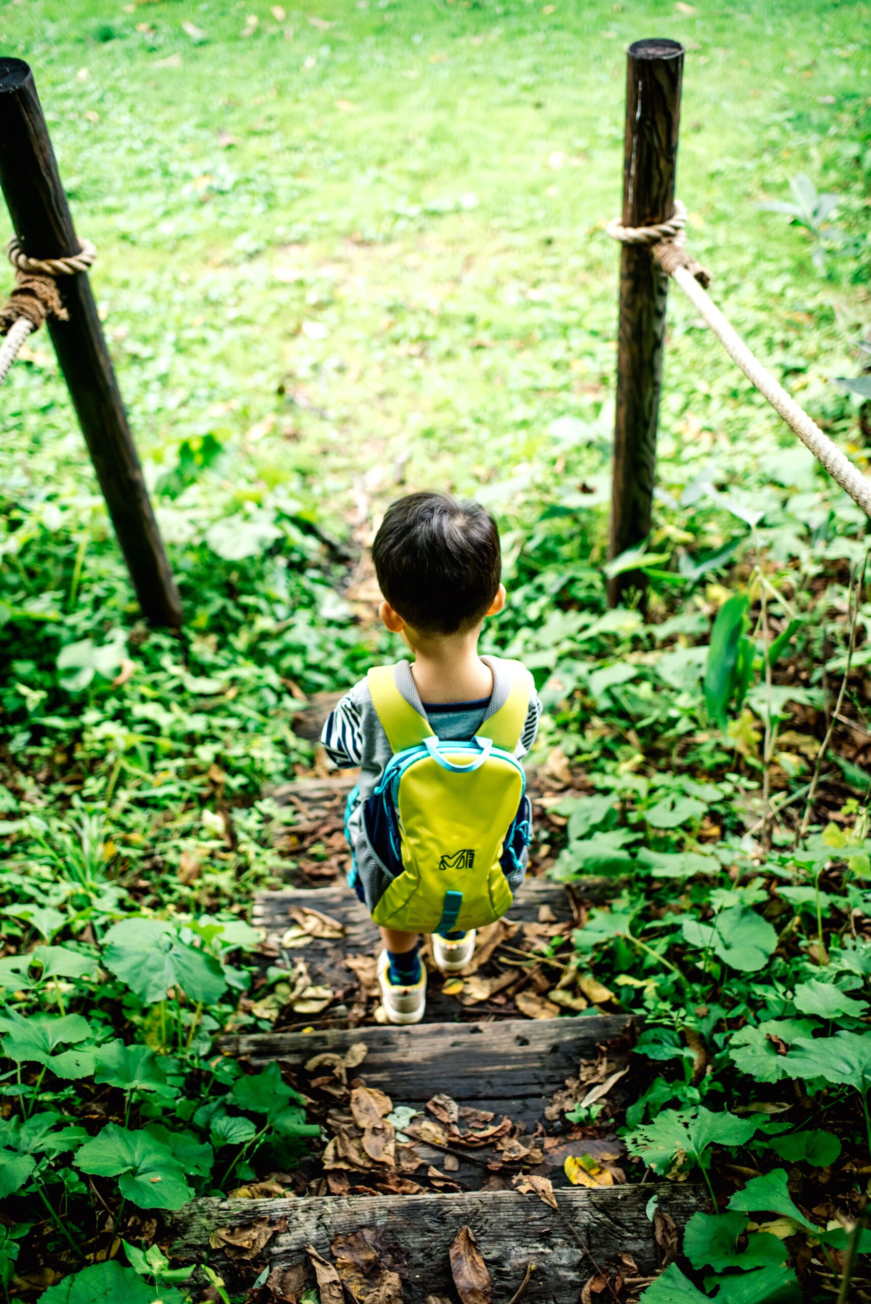 Kinder im Berliner Wald